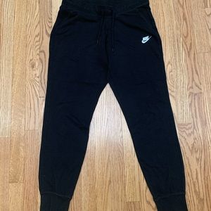 Nike Women’s Jogger